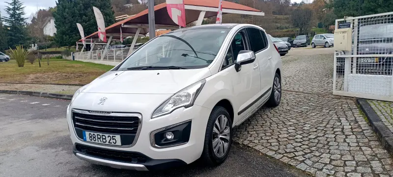 Peugeot 3008 1.6 HDi Allure full extras